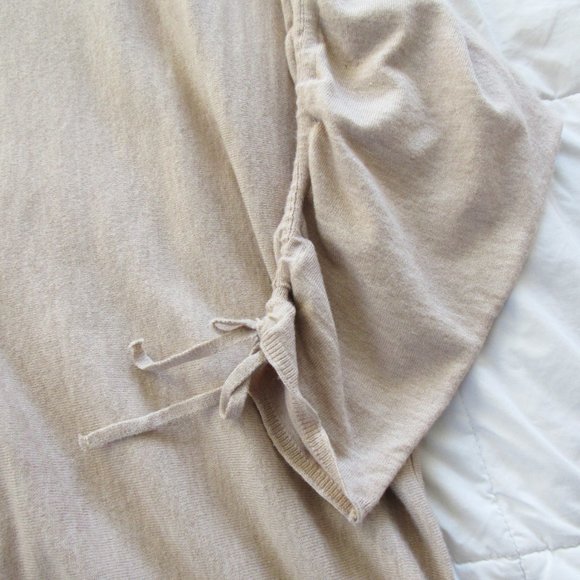 MAX STUDIO Dolman Long Sleeve Knit With Ruched Tie Sleeves in Oat Brown-S - Picture 3 of 10